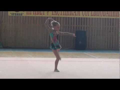 Юная гимнастка 2012 Колесникова Валерия Волгоград