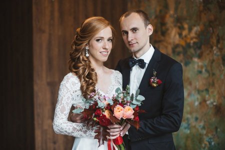 Преимущества свадебной фотосесии в фотостудии
